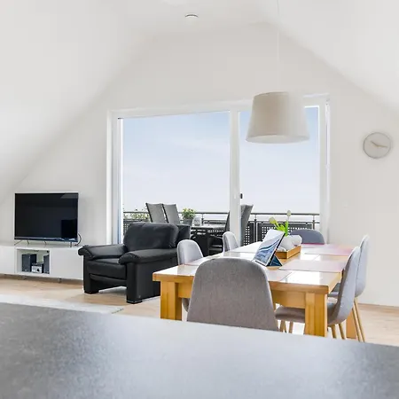 Pellenzblick - Wohnen Auf Zeit - Appartement