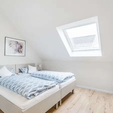 Pellenzblick - Wohnen Auf Zeit - Apartamento *