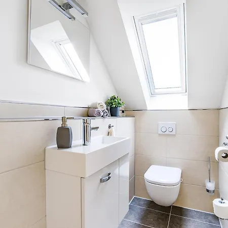 Pellenzblick - Wohnen Auf Zeit - Nickenich