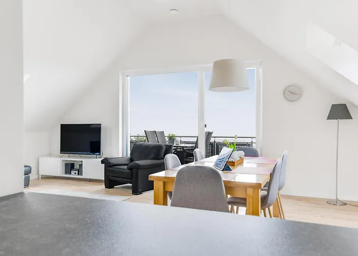 Pellenzblick - Wohnen Auf Zeit - Apartament