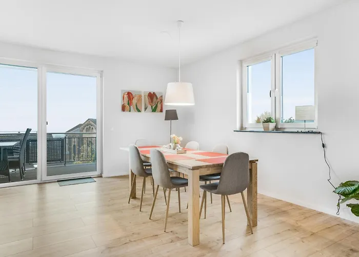 Apartament Pellenzblick - Wohnen Auf Zeit -