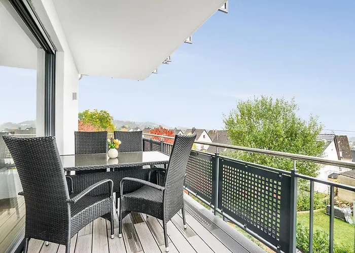 Apartament Pellenzblick - Wohnen Auf Zeit -